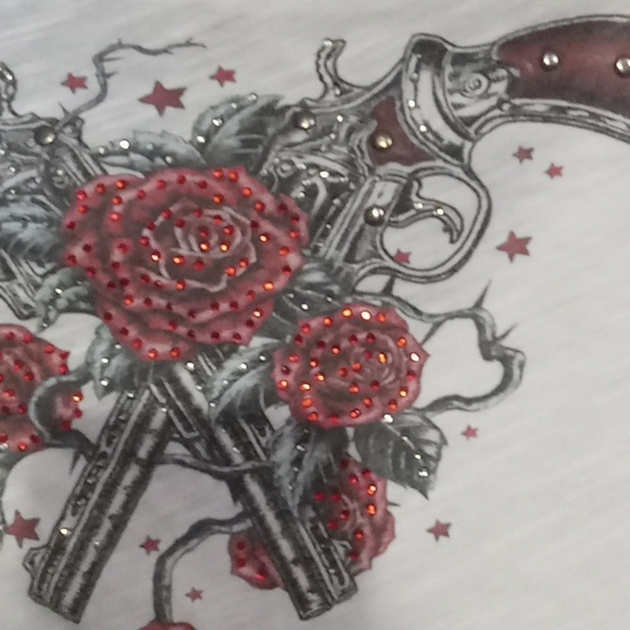 Tshirt - Picture 7 of 9